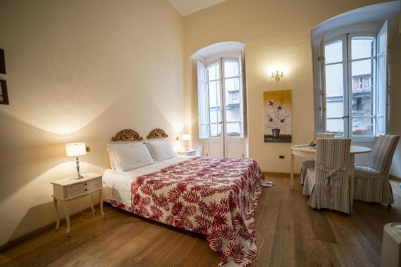 La Ghirlanda B&B 卡利亚里 外观 照片